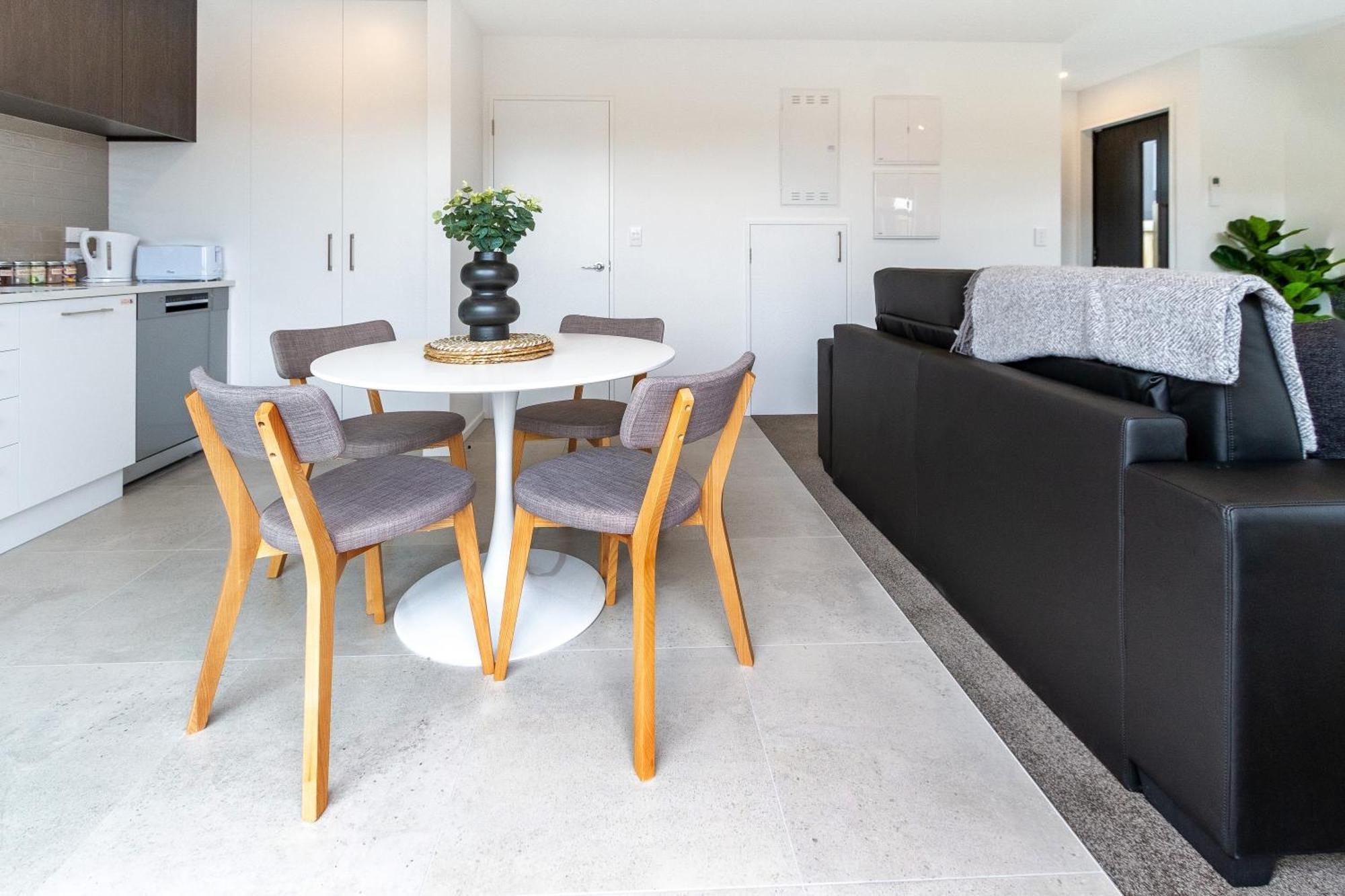 2Br Townhouse: Cosy, Close To City, Car Park Christchurch Exterior foto